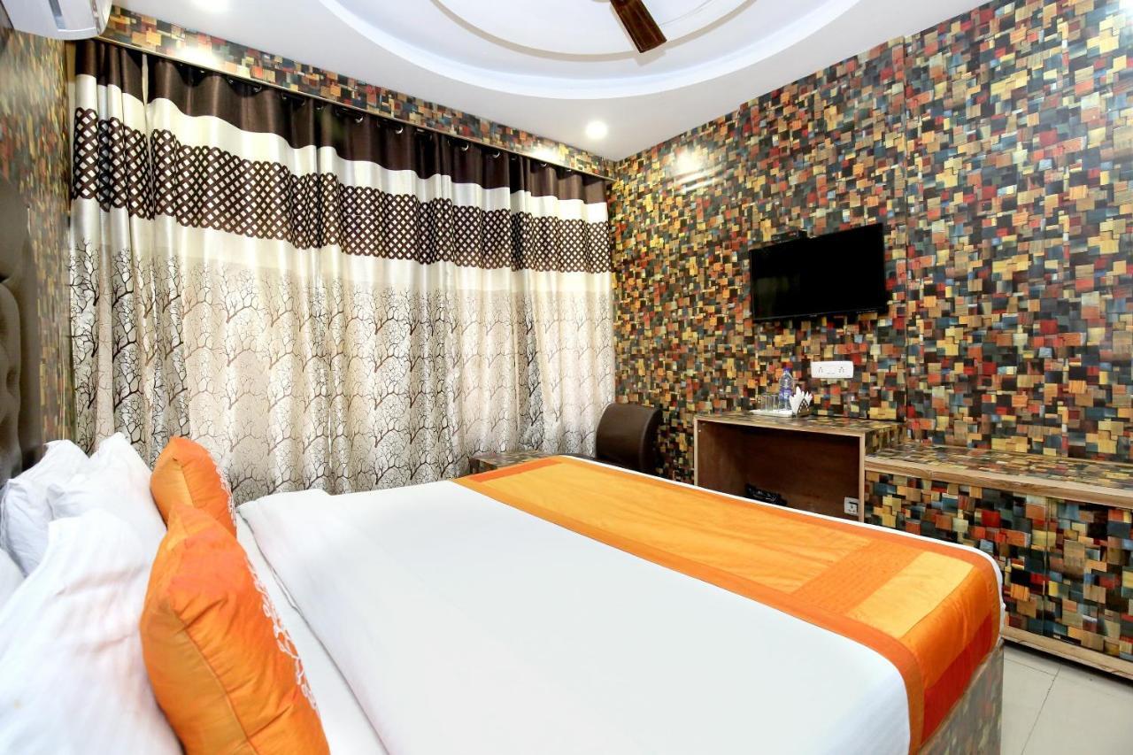 Oyo 8622 Hotel Grand Inn Chandīgarh 外观 照片